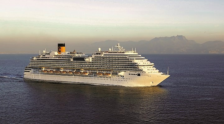 5* COSTA DIADEMA