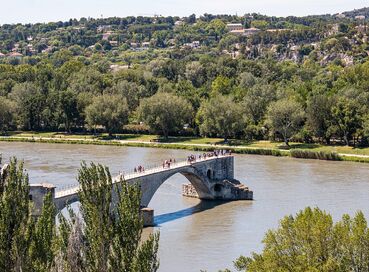 Rhone Nehri`nde Güney Fransa & Provence & İsviçre (Tüm Turlar Dahil) (1)