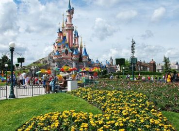 Antalya Çıkışlı Ramazan Bayramı ve Ara Tatile Özel Köln - Lüksemburg - Metz - Paris & Disneyland Turu