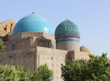 İzmir Çıkışlı İpek Yolu`nun İncileri Özbekistan-Kazakistan