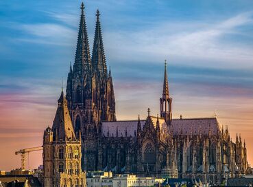 Antalya Çıkışlı Sömestr Köln-Lüksemburg-Metz - Paris & Disneyland Turu