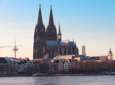 Antalya Çıkışlı Bayram ve Ara Tatile Özel Ekspres Benelüks & Almanya & Fransa Turu