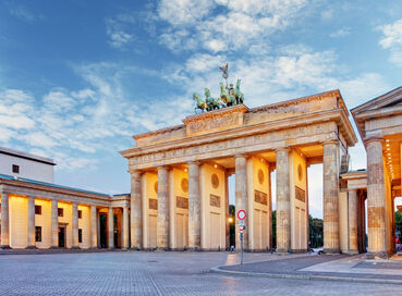 Antalya Çıkışlı Berlin & Prag Yılbaşı ve Noel Pazarları Turu