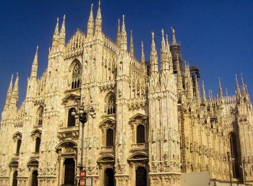 İzmir Çıkışlı Büyük İtalya & Amalfi Turu (Milano - Napoli)