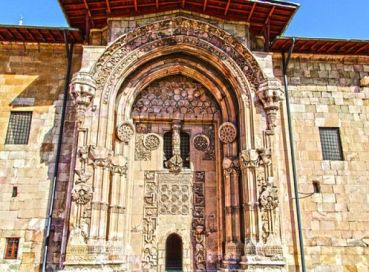 Fırat’ın İzinde: Kemaliye’den Tunceli’ye Tarih ve Doğa Yolculuğu