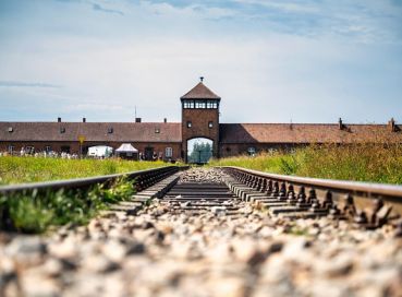 İzmir Çıkışlı Uçaklı Orta Avrupa Yıldızları: Polonya, Almanya ve Çekya