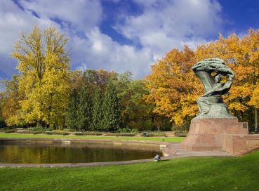 Antalya Çıkışlı Uçaklı Orta Avrupa Yıldızları: Polonya, Avusturya ve Çekya