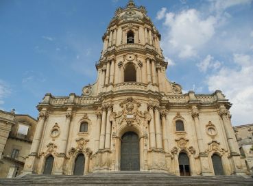 İzmir Hareketli Sicilya Turu