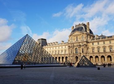 İzmir`den Direkt Sefer İle Yılbaşına Özel Brüksel - Brügge - Paris