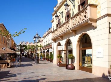 İzmir`den Direk Sefer İle İspanya`nın İki Yüzü Barselona & Madrid Turu