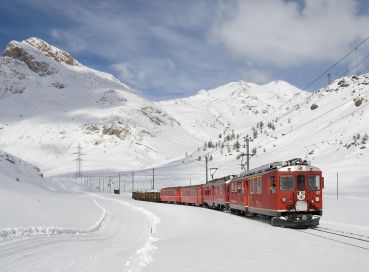 İzmir'den Direkt Sefer İle Alpler’de Bernina Express Keyfi ile  Masalsı Noel Pazarları Turu