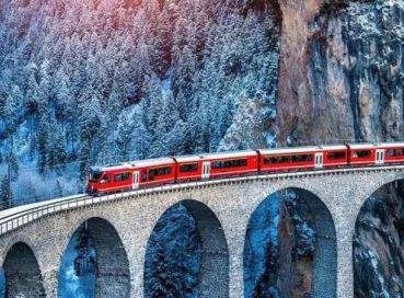 İzmir`den Direkt Sefer İle Alpler`de Bernina Express Keyfi ile  Masalsı Noel Pazarları Turu