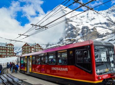 Antalya Çıkışlı Noel Pazarları Özel Tren ve Teleferik ile Alp Dağları Zirvesi & Alsace – Colmar Turu