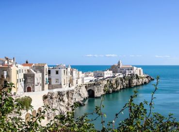 Antalya Çıkışlı Güney İtalya Amalfi & Positano & Puglia & Pompei Turu