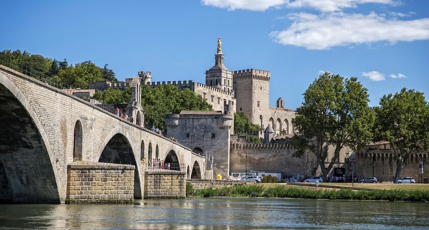 Rhone Nehri’nde Güney Fransa & Provence & İsviçre S&C (Tüm Turlar