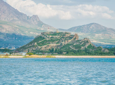İzmir Çıkışlı Van Gölü Havzası Turu