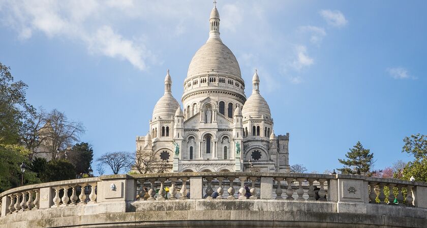 İzmir Çıkışlı Bayrama Özel Kültür ve Eğlence Paris & Disneyland Turu