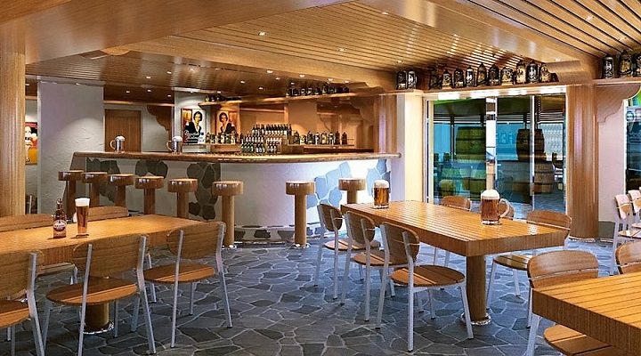 5* COSTA DIADEMA